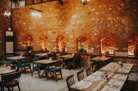 Fibar Hotel Zincirlihan Отели в г. Efeler