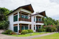 Bidaisari Resort Hotel berhampiran Awana Garden