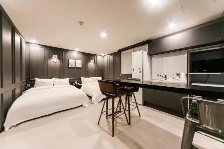 XYM Hotel Mundeok