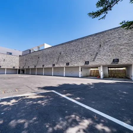Namyangju Zenith Hotel & Unintel Отели рядом с достопримечательностью «Музей Моран»