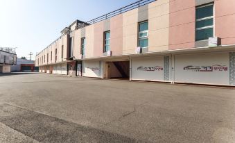 Wanju Geogi Self Check-in Motel 1