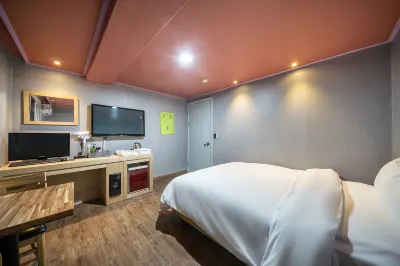 Seongnam Highnoon Hotels in Sujeong-gu