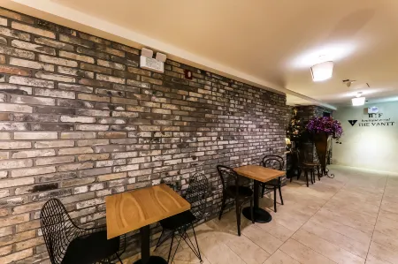 Cheongju the Vantt Self Check-in Motel Отели рядом с достопримечательностью «Cheongju Early Printing Museum»