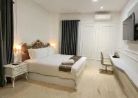 King Royal Hotel Hotels in Brebes