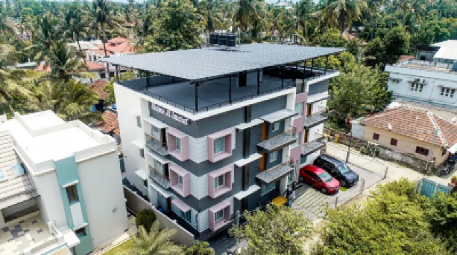 Shams Al Imarat Hotels in 