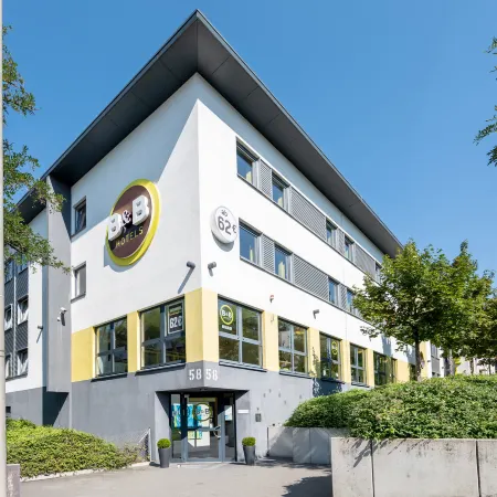 B&B HOTEL Stuttgart-City