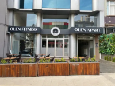 奧倫烏斯庫達爾酒店 鄰近女兒塔的酒店