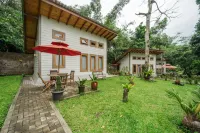 Kelivana the Wooden House 3 Hotels in Cangkringan
