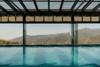 Chateau Milisi - Pool
