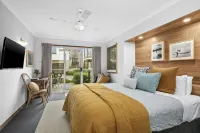 Seahaven Village Hotels in Wallington