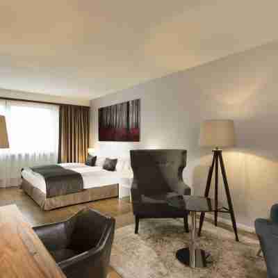 Wyndham Stuttgart Airport Messe Rooms