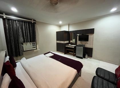 Hotel Anand