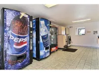 Travelodge by Wyndham Raton