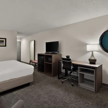 Comfort Inn & Suites Santee I-95 Hotéis em Santee