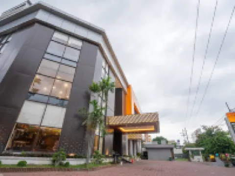 Votel Kartika Abadi Madiun Hotels in Madiun City