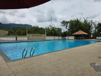 Lilla Summer Retreat @ Bentong - Pools