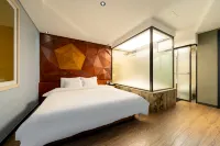 Changwon Masan Aria - 2-Star