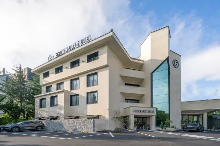 Gyeongju Brown Dot Gyeongju Bomun Branch Отели рядом с достопримечательностью «Международный Конвенционный Центр Гёнджу Хвабаек»