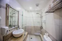 Hotel Borova Hotels in Korce