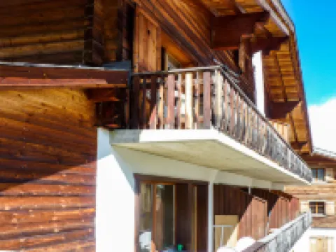 Morthey 3 Hotels in Leytron