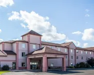 Quality Inn & Suites Hotels in Towanda