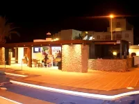 Club Atlántico Hotels near Playa Matagorda