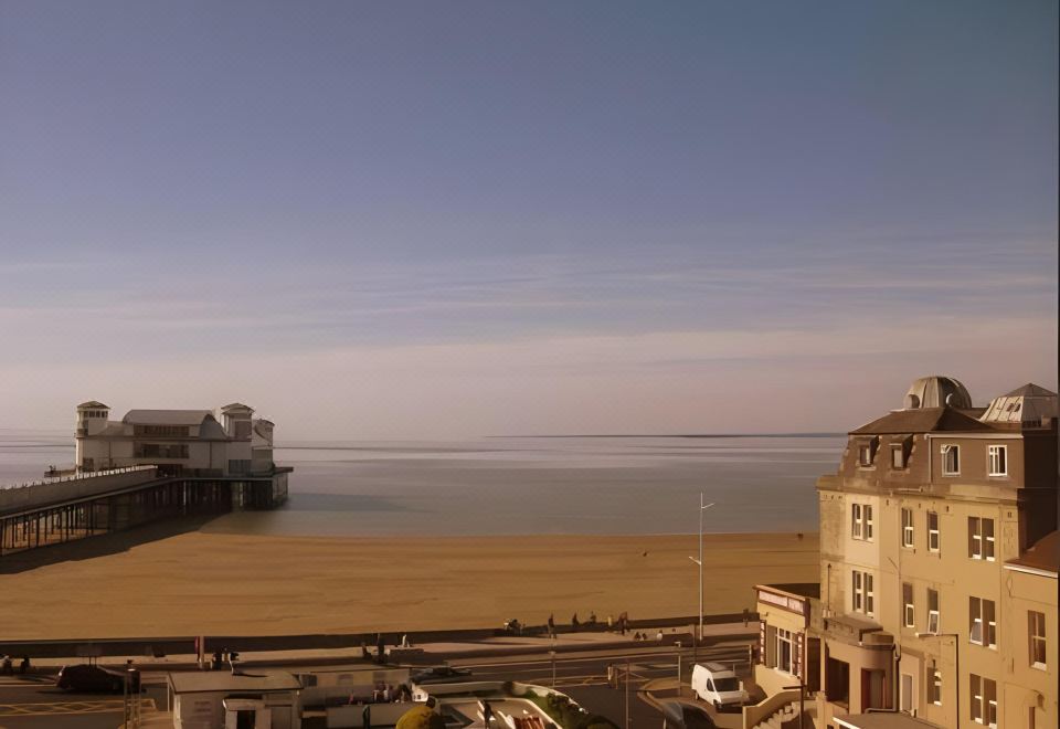 2. 더 샌드링엄 호..