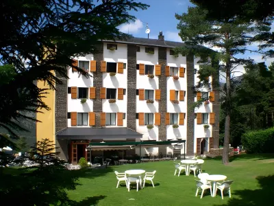 Coma Bella Hotels in 