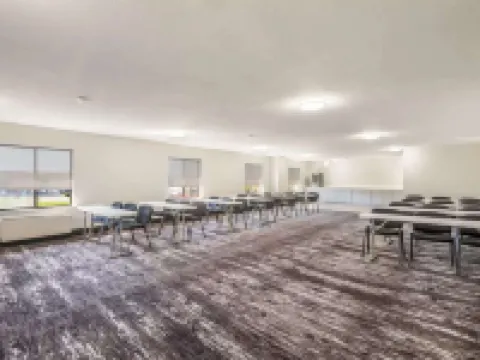 Sonesta Essential des Moines Hotels in Des Moines