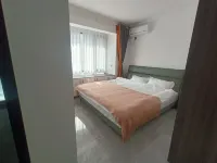 Jinmingfu Apartment (Lide Street)