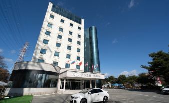 Dangjin Tourist Hotel