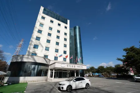 Dangjin Tourist Hotel Отели в г. Танджин