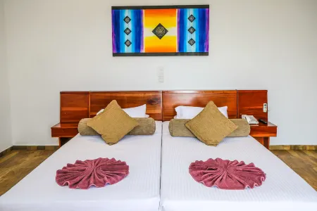 Oak Ray Regency Отели в г. Gonoruwa