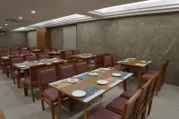 HOTEL STATURE INN - breakfast