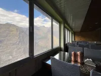 J M S Guest House Hotel a Joshimath