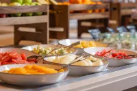 Tirana Marriott - breakfast