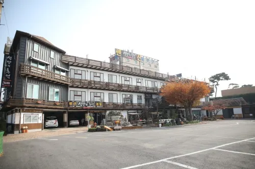 Pyeongtaek Sunset Memories Pension