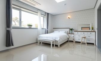 Taean Merbelle Poolvilla