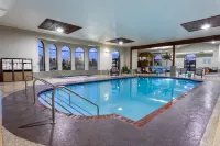 AmericInn by Wyndham Prairie du Chien Hotels in Marquette