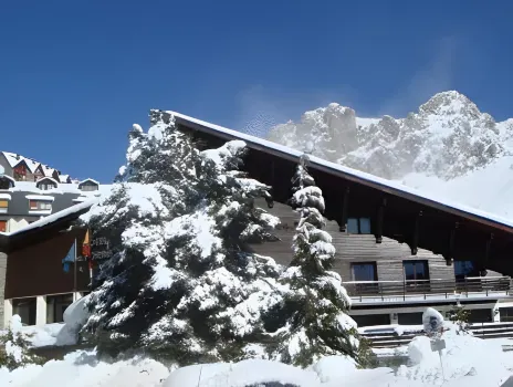 Sno Hotel Formigal Hoteles cerca de Telesilla Furco