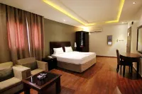 تـــــولان خريــص للشقـــق المــــخدومـــة  (Arabic ) Hotels near العثيم مول