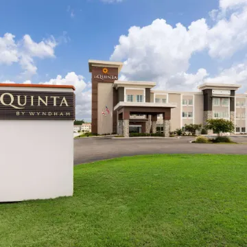 La Quinta Inn & Suites by Wyndham Cullman