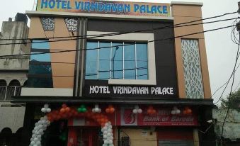 Hotel Vrindavan Palace