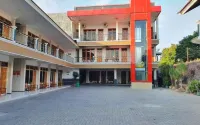 Hotel Ratna Hotels in Tuban