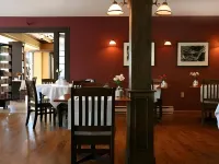 Lanes Privateer Inn Hotels in Region of Queens