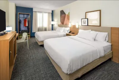 Spark by Hilton Savannah South I-95 Hotels near Walmart Supercenter