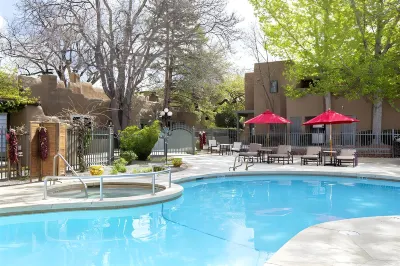 La Posada de Santa Fe, a Tribute Portfolio Resort & Spa Hotel dekat Santa Fe Institute