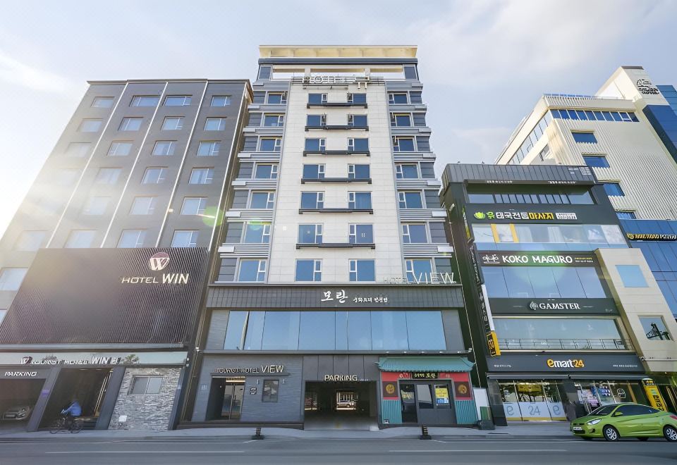 Hotel View 객실 내부 럭셔리 시설