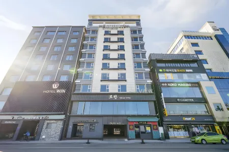 Pohang Hotel View Отели в г. Пхохан