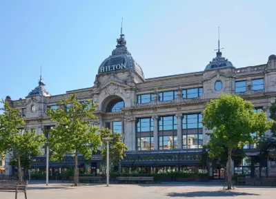 Hilton Antwerp Old Town Hotels near Masjid Hoboken